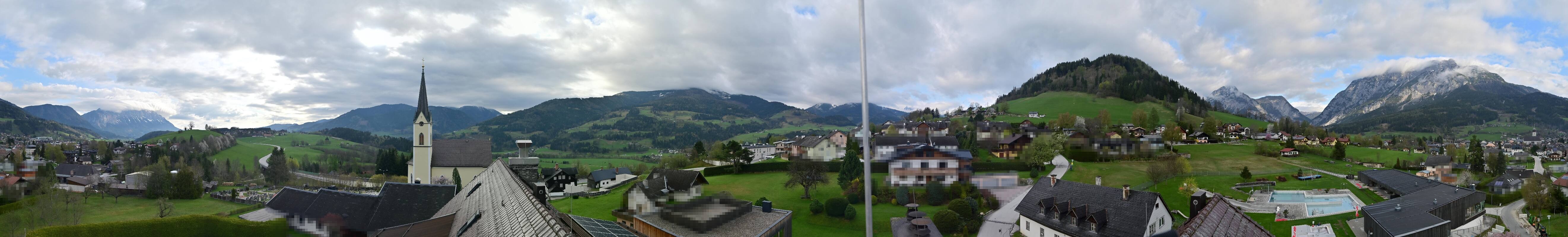 Archiv Foto Webcam Gröbming: Kirche und Panoramabad