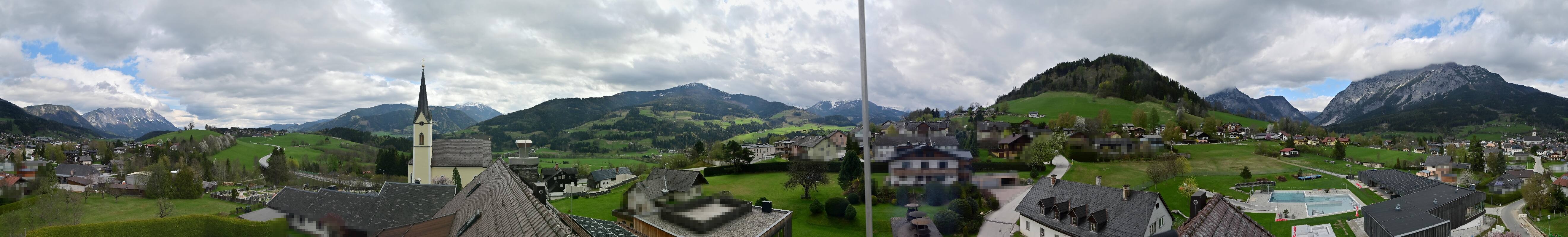 Archiv Foto Webcam Gröbming: Kirche und Panoramabad