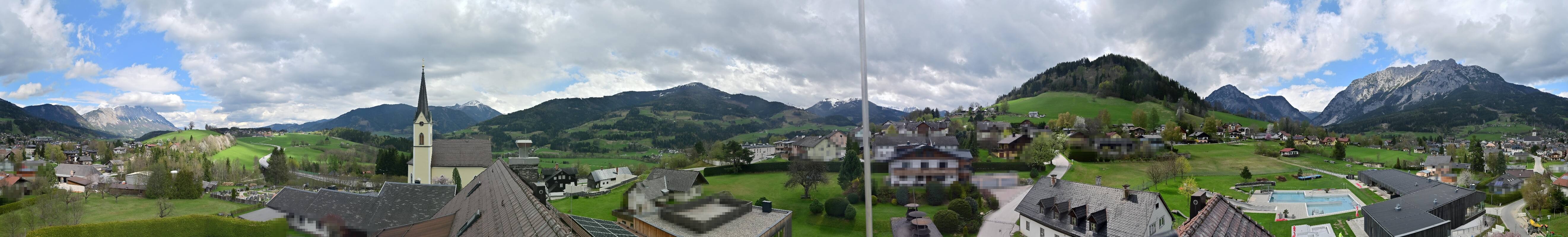 Archiv Foto Webcam Gröbming: Kirche und Panoramabad