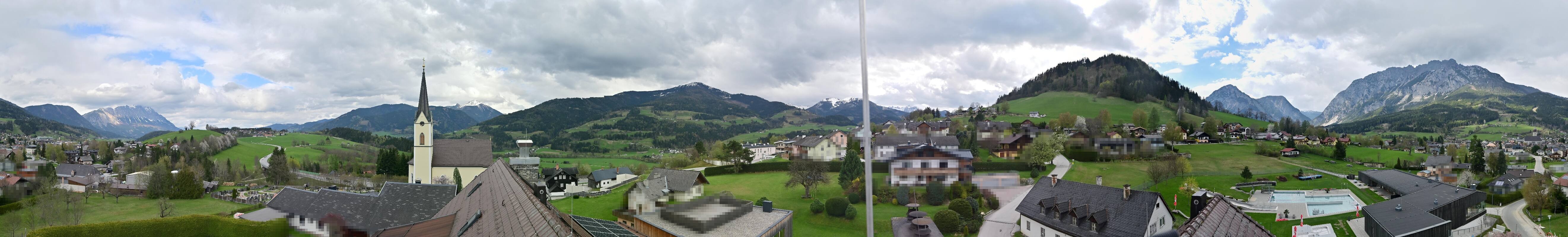 Archiv Foto Webcam Gröbming: Kirche und Panoramabad