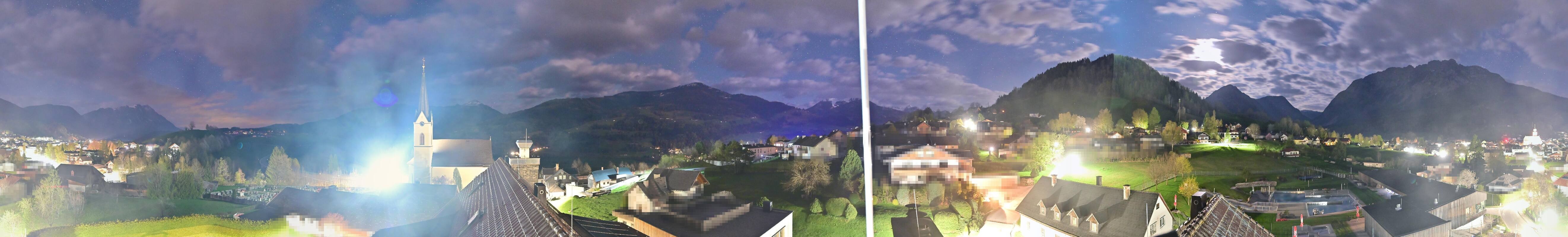 Archiv Foto Webcam Gröbming: Kirche und Panoramabad