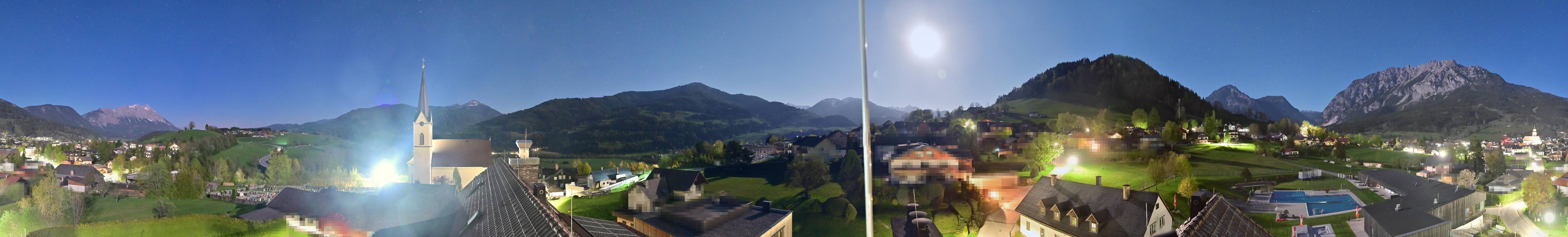 Archiv Foto Webcam Gröbming: Kirche und Panoramabad