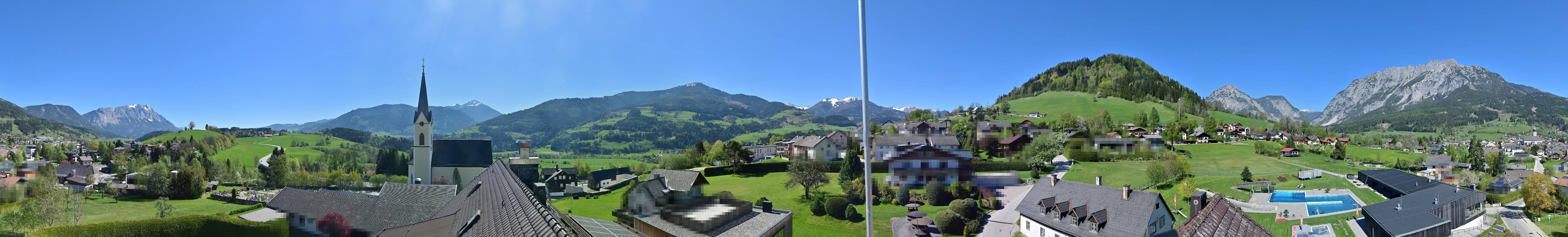 Archiv Foto Webcam Gröbming: Kirche und Panoramabad