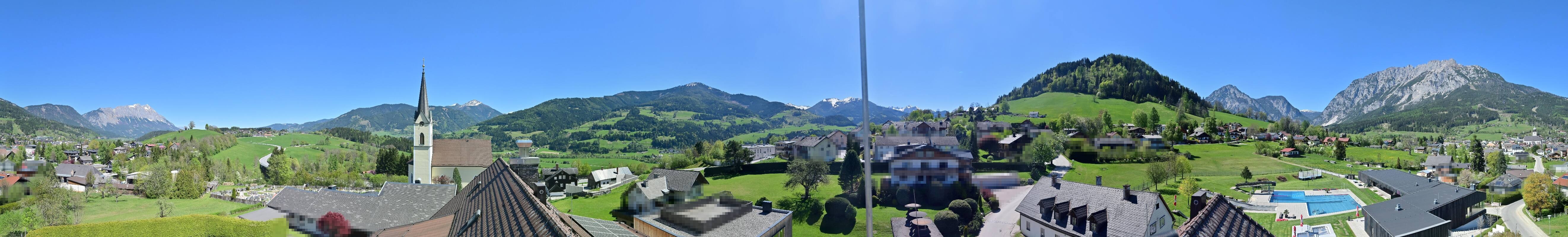 Archiv Foto Webcam Gröbming: Kirche und Panoramabad