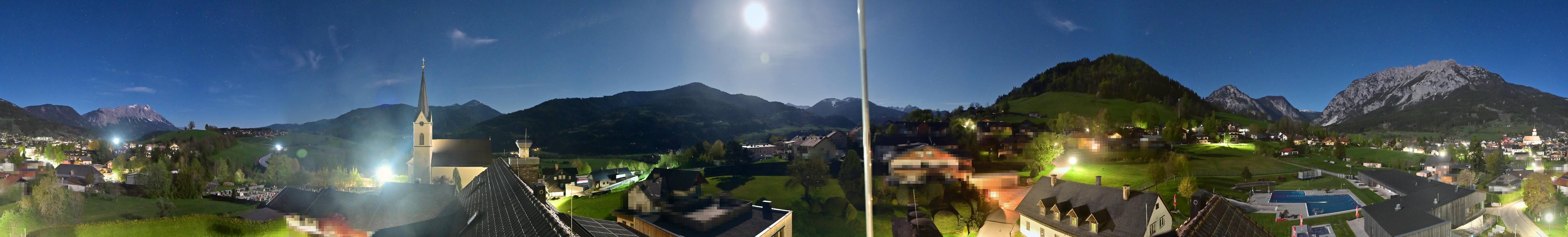 Archiv Foto Webcam Gröbming: Kirche und Panoramabad