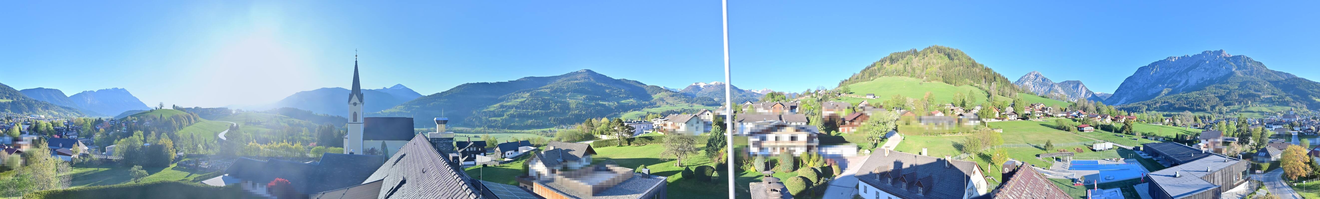 Archiv Foto Webcam Gröbming: Kirche und Panoramabad