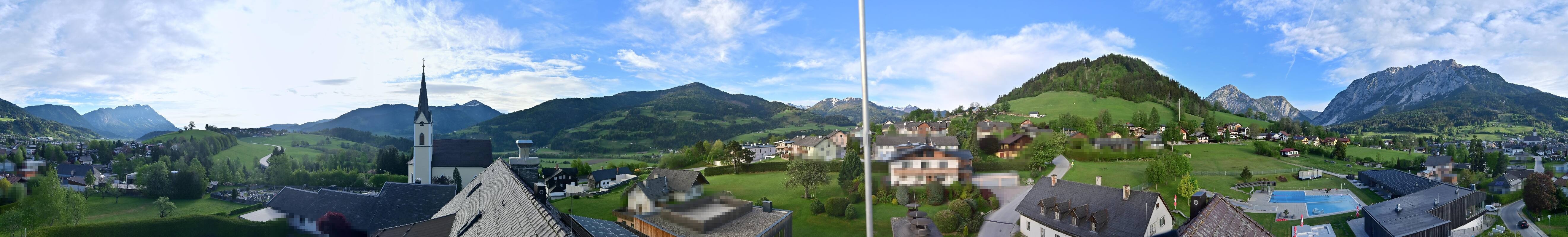 Archiv Foto Webcam Gröbming: Kirche und Panoramabad