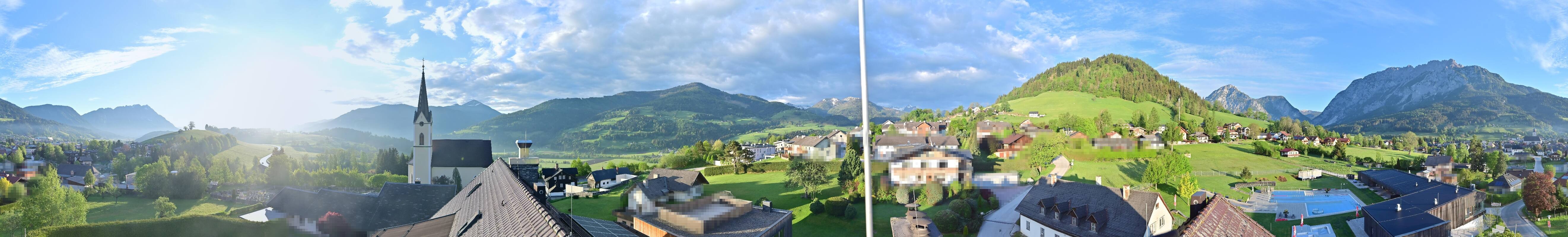 Archiv Foto Webcam Gröbming: Kirche und Panoramabad