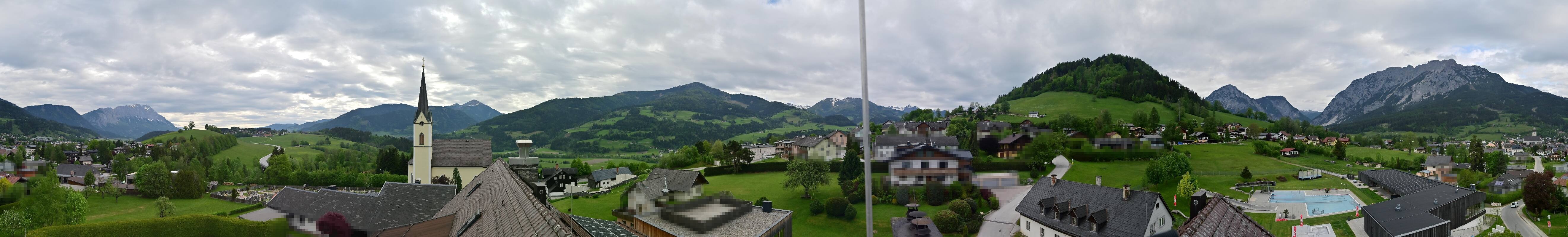 Archiv Foto Webcam Gröbming: Kirche und Panoramabad