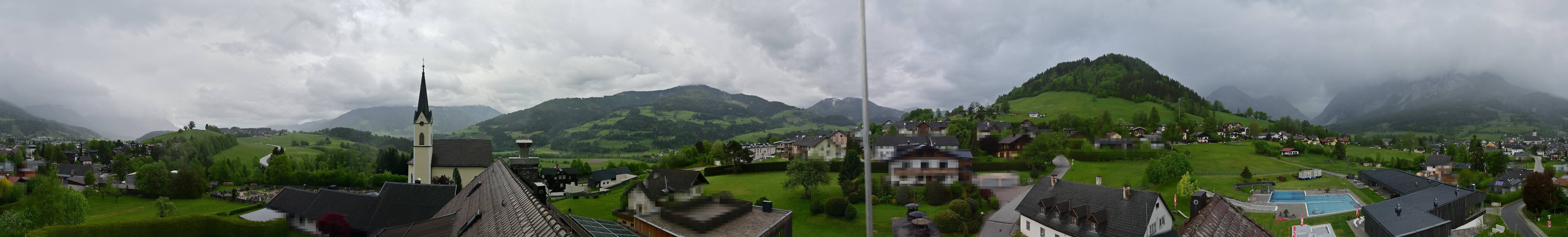 Archiv Foto Webcam Gröbming: Kirche und Panoramabad