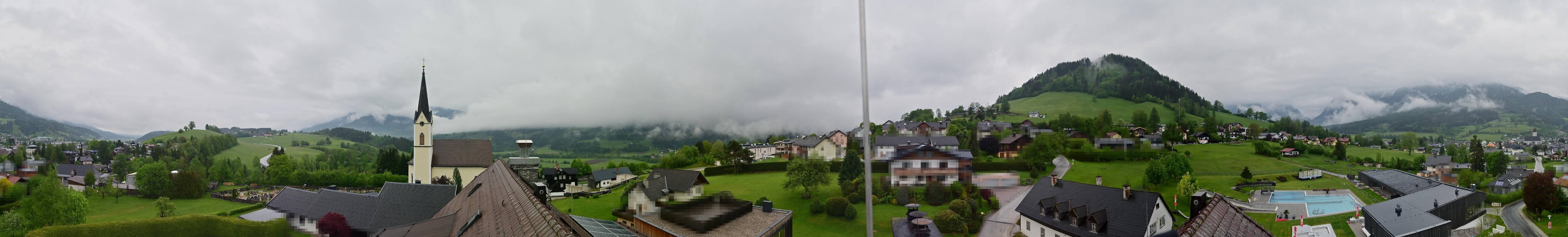 Archiv Foto Webcam Gröbming: Kirche und Panoramabad