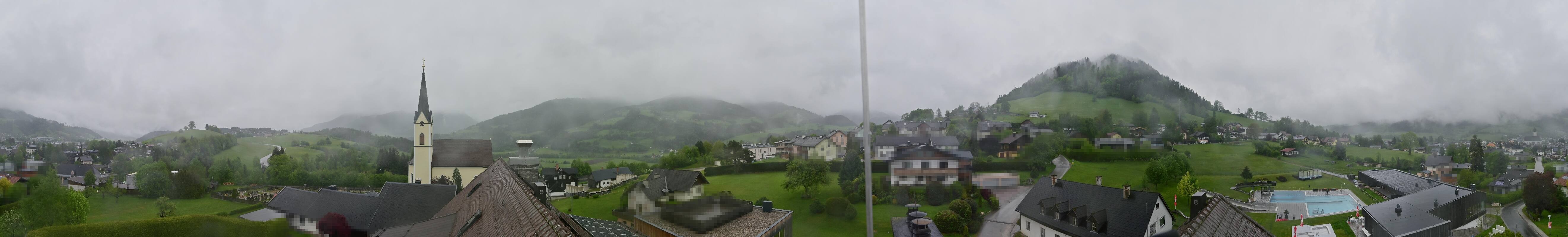 Archiv Foto Webcam Gröbming: Kirche und Panoramabad
