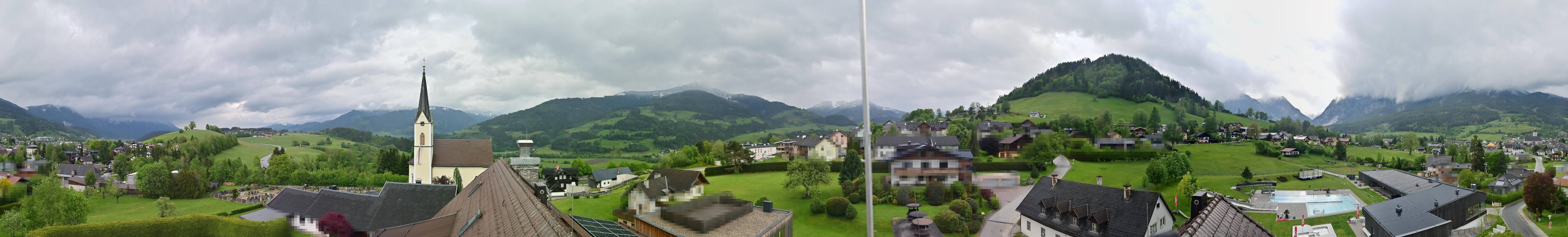 Archiv Foto Webcam Gröbming: Kirche und Panoramabad