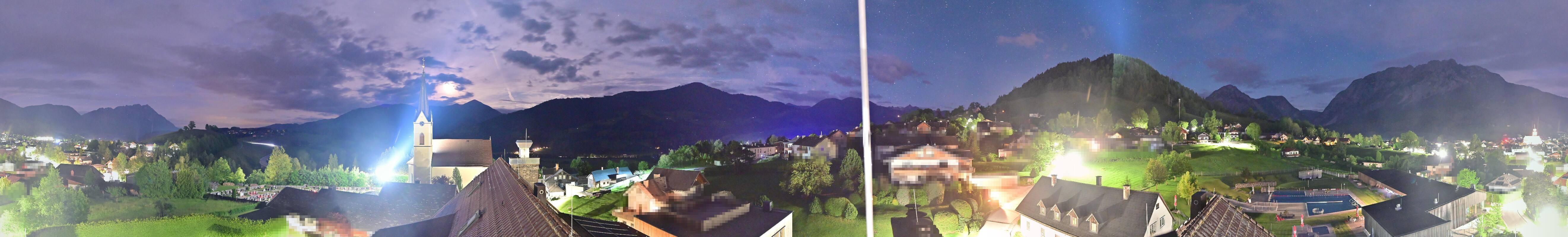 Archiv Foto Webcam Gröbming: Kirche und Panoramabad