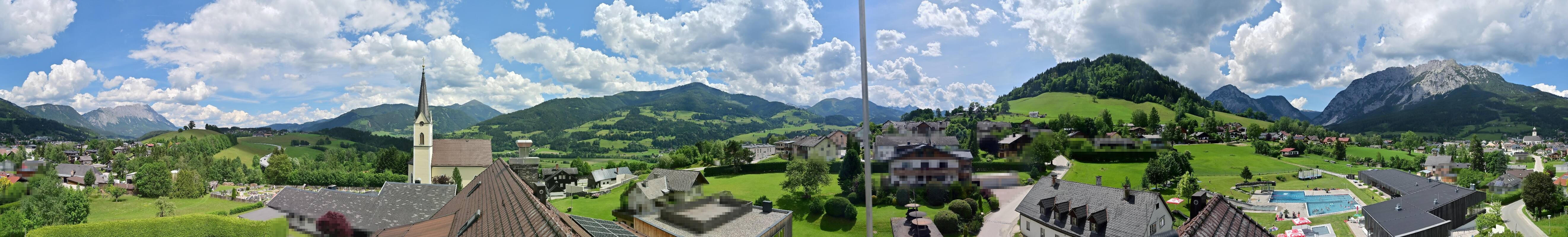 Archiv Foto Webcam Gröbming: Kirche und Panoramabad