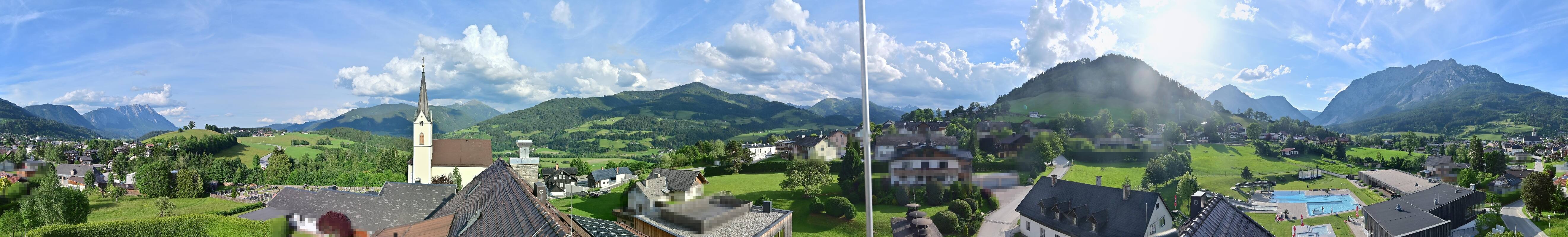 Archiv Foto Webcam Gröbming: Kirche und Panoramabad