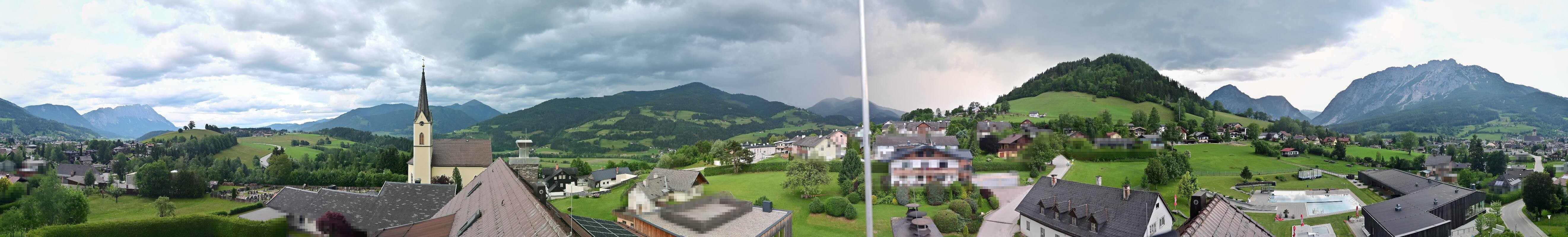 Archiv Foto Webcam Gröbming: Kirche und Panoramabad