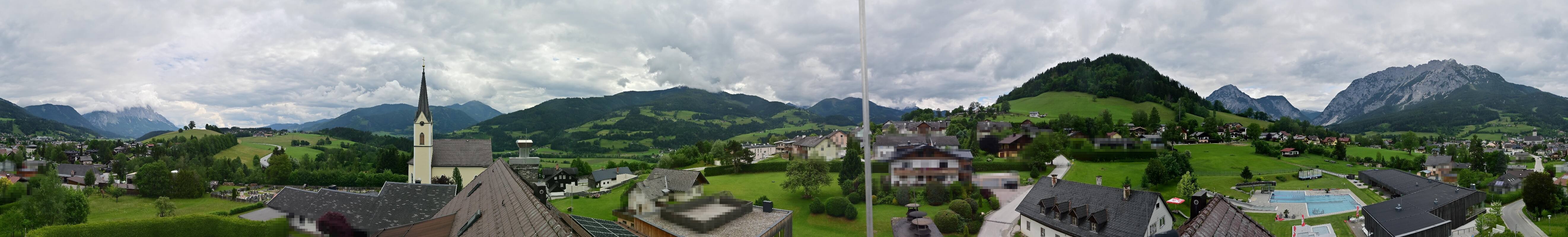 Archiv Foto Webcam Gröbming: Kirche und Panoramabad
