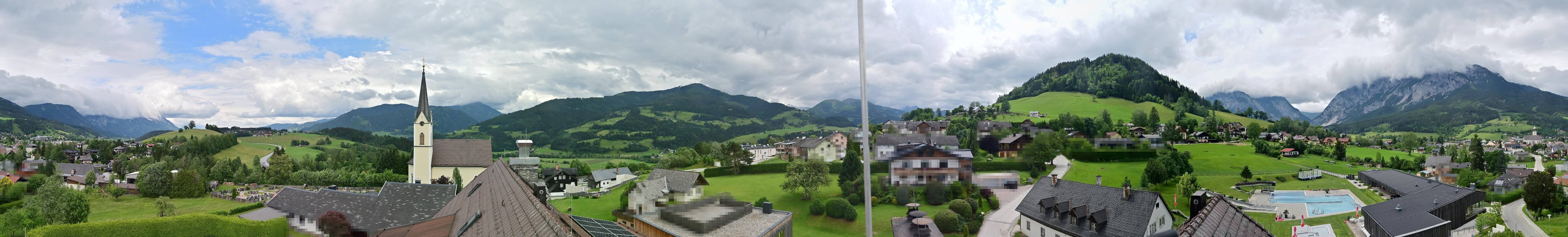 Archiv Foto Webcam Gröbming: Kirche und Panoramabad