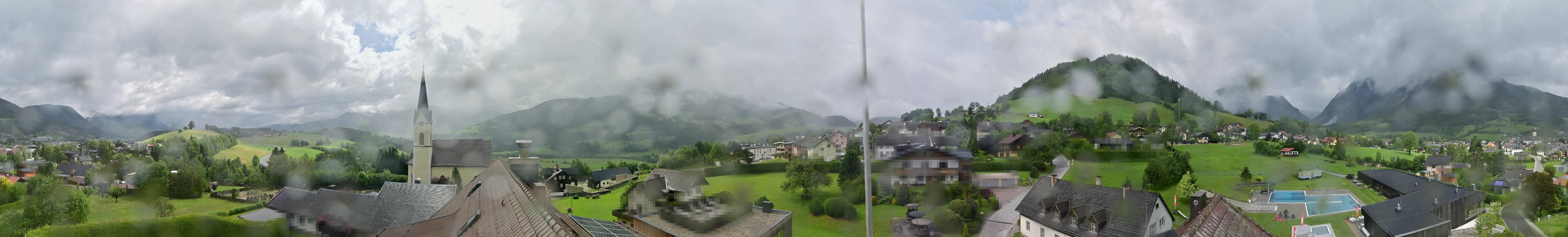 Archiv Foto Webcam Gröbming: Kirche und Panoramabad