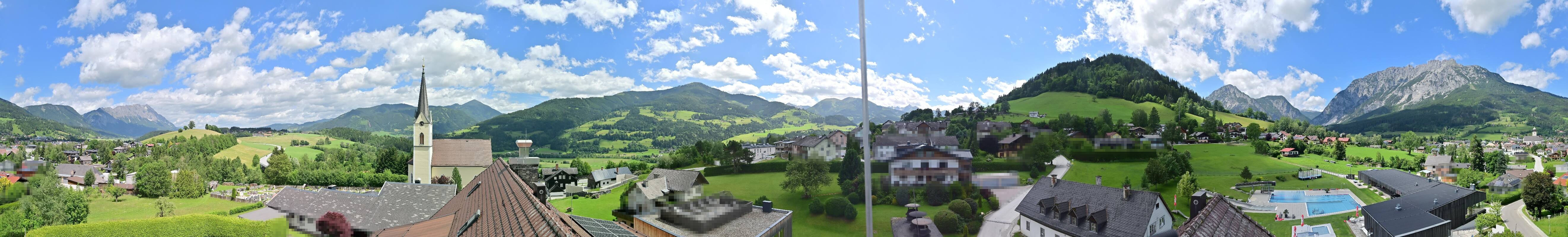 Archiv Foto Webcam Gröbming: Kirche und Panoramabad