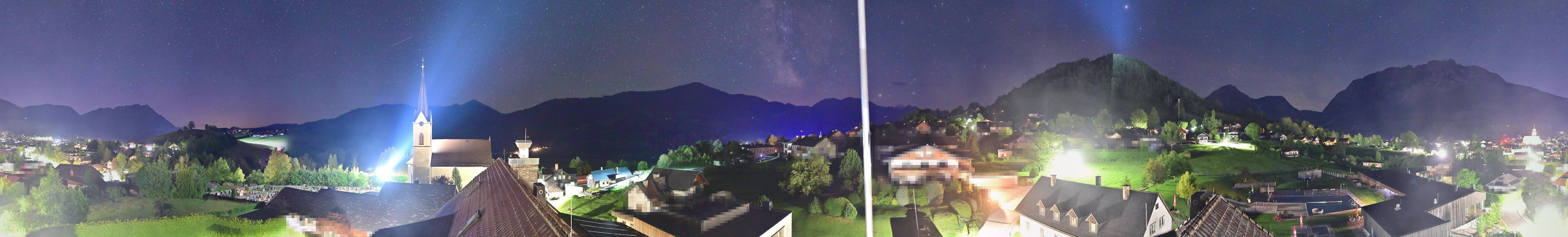 Archiv Foto Webcam Gröbming: Kirche und Panoramabad
