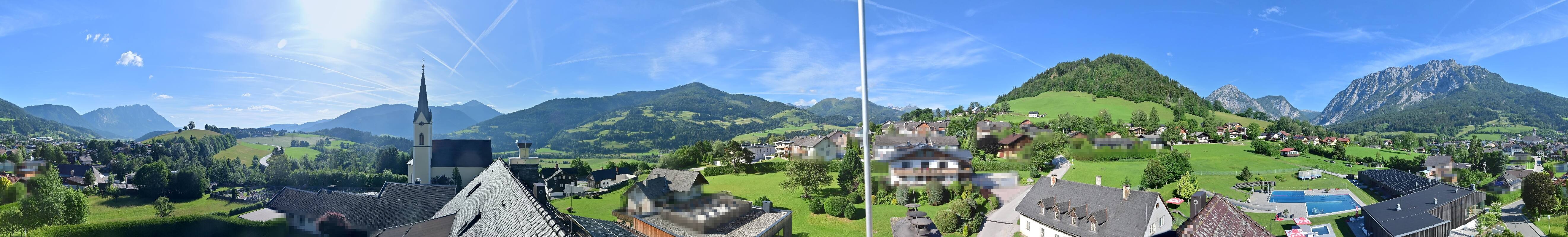 Archiv Foto Webcam Gröbming: Kirche und Panoramabad