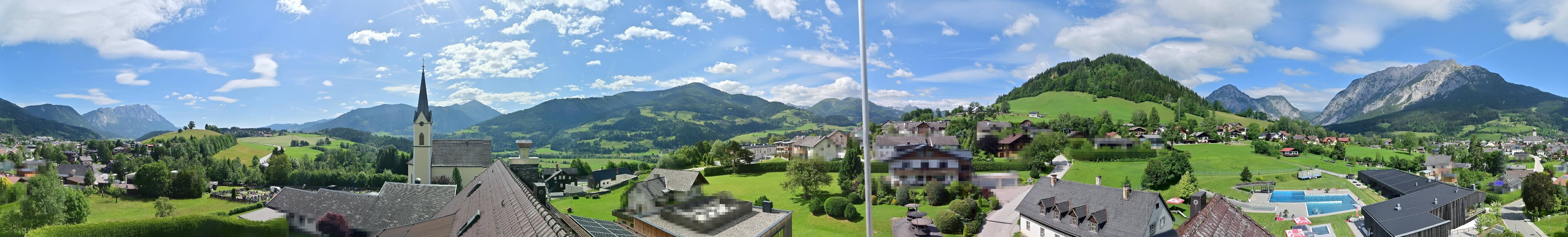 Archiv Foto Webcam Gröbming: Kirche und Panoramabad