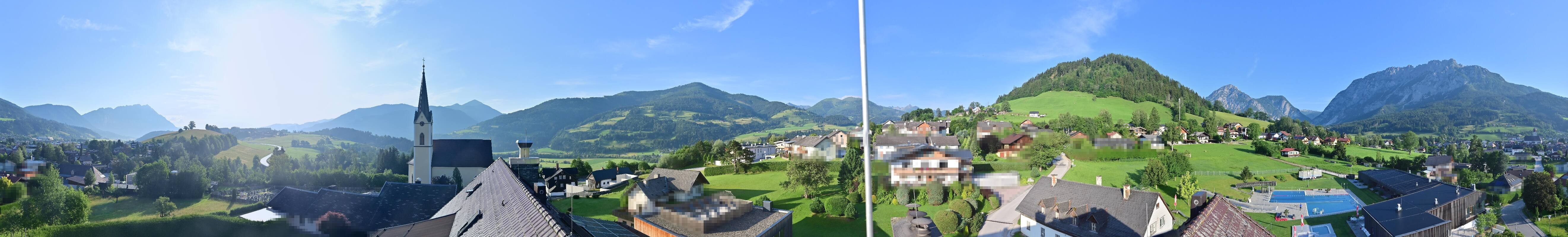 Archiv Foto Webcam Gröbming: Kirche und Panoramabad