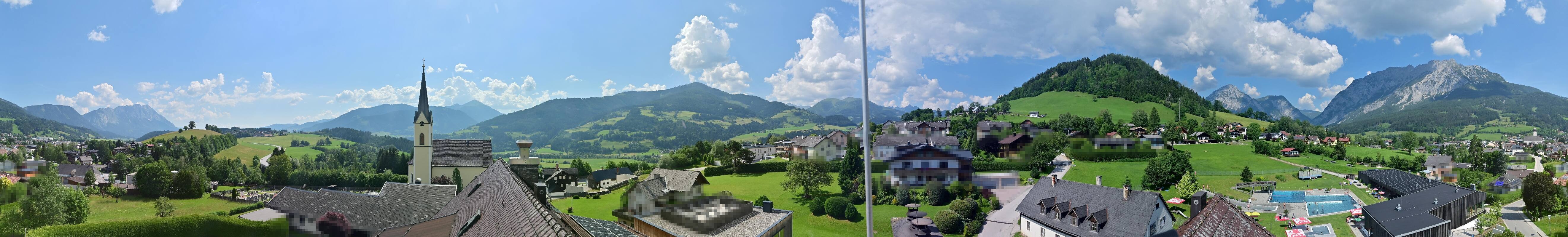 Archiv Foto Webcam Gröbming: Kirche und Panoramabad