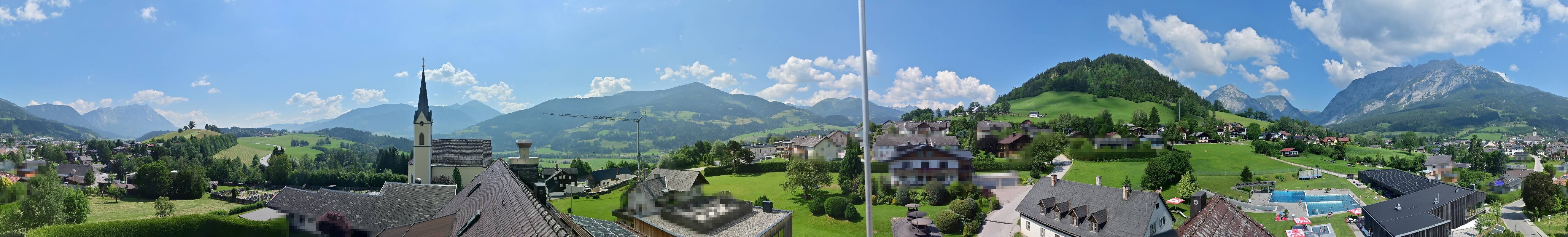 Archiv Foto Webcam Gröbming: Kirche und Panoramabad