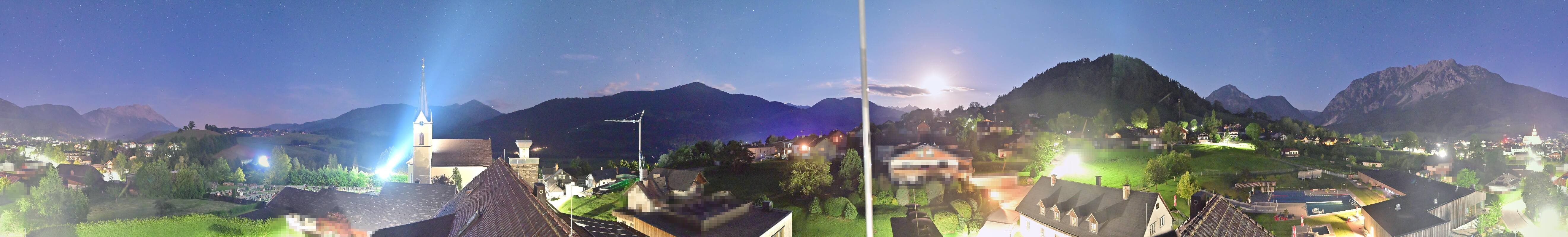 Archiv Foto Webcam Gröbming: Kirche und Panoramabad