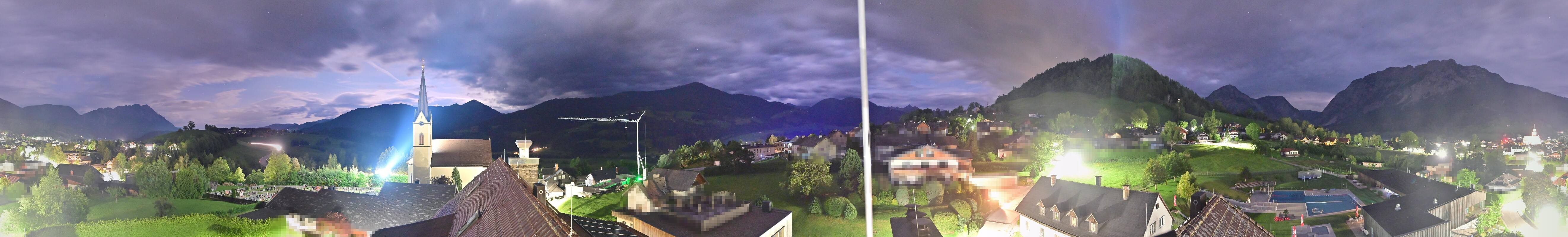 Archiv Foto Webcam Gröbming: Kirche und Panoramabad