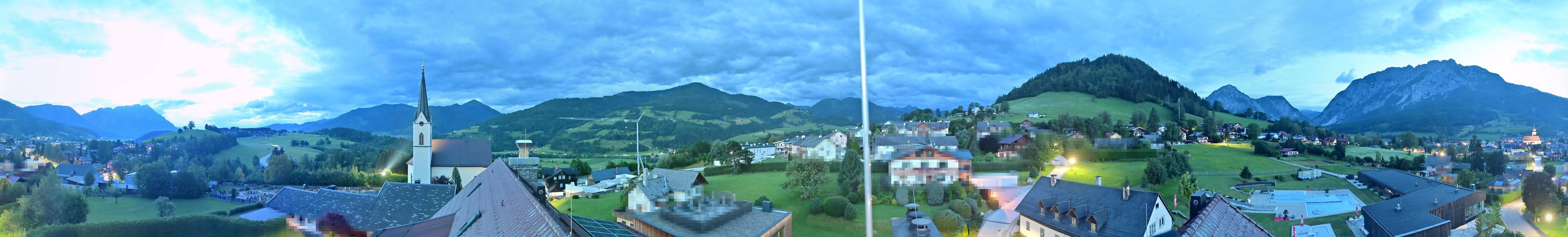 Archiv Foto Webcam Gröbming: Kirche und Panoramabad