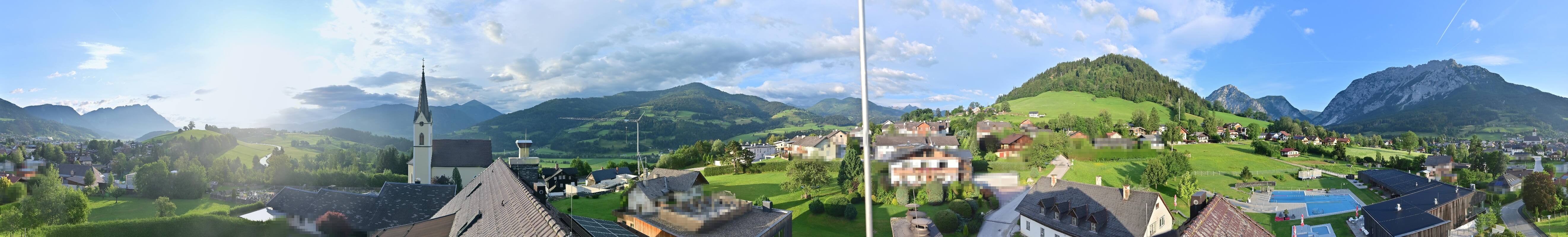 Archiv Foto Webcam Gröbming: Kirche und Panoramabad