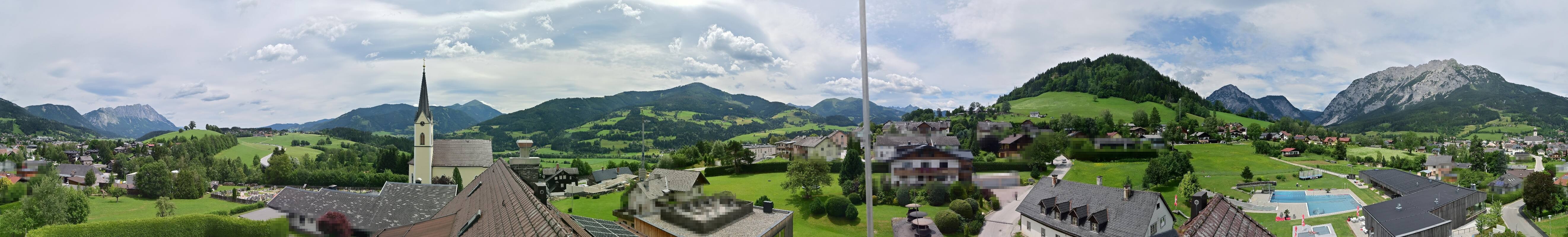 Archiv Foto Webcam Gröbming: Kirche und Panoramabad