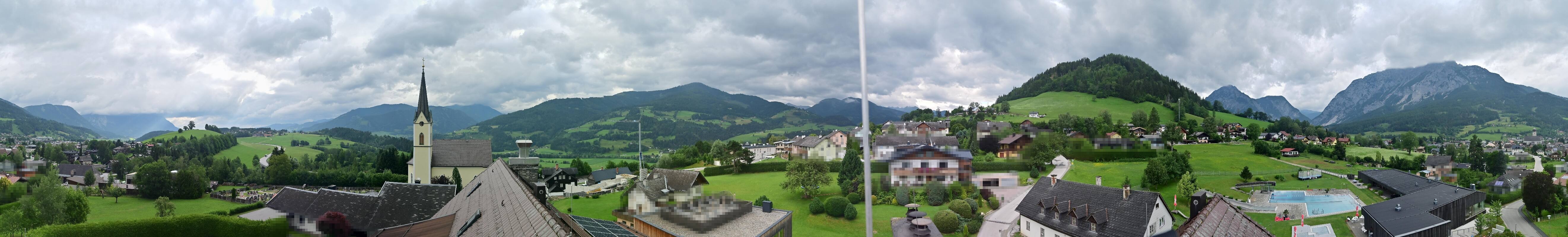 Archiv Foto Webcam Gröbming: Kirche und Panoramabad