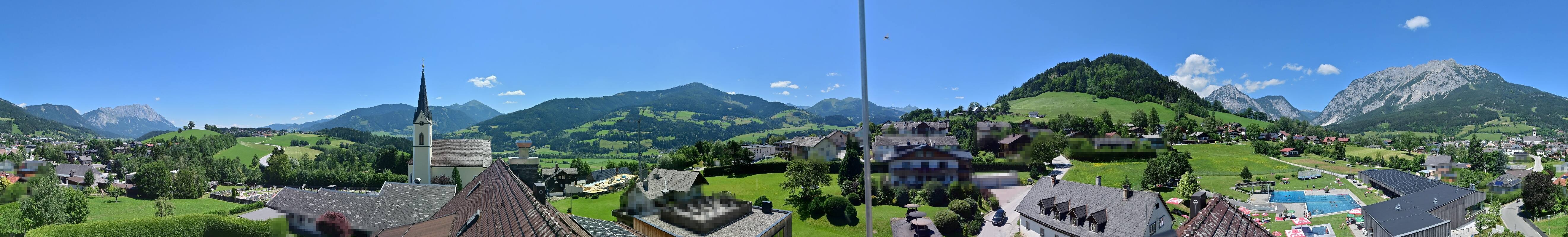 Archiv Foto Webcam Gröbming: Kirche und Panoramabad