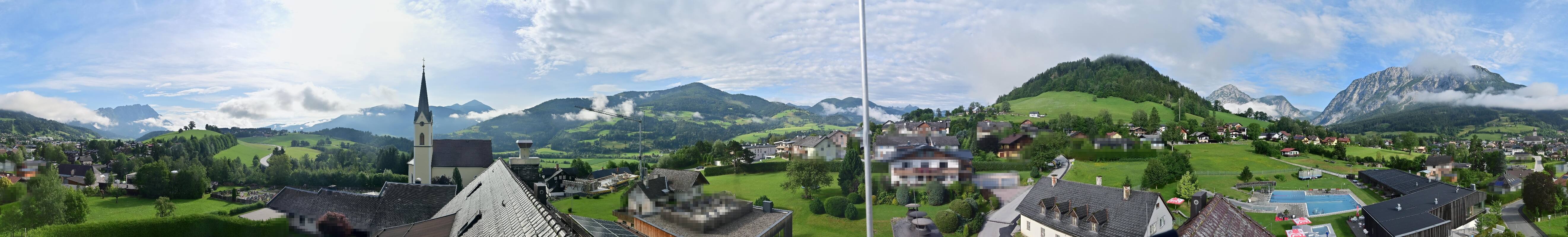 Archiv Foto Webcam Gröbming: Kirche und Panoramabad