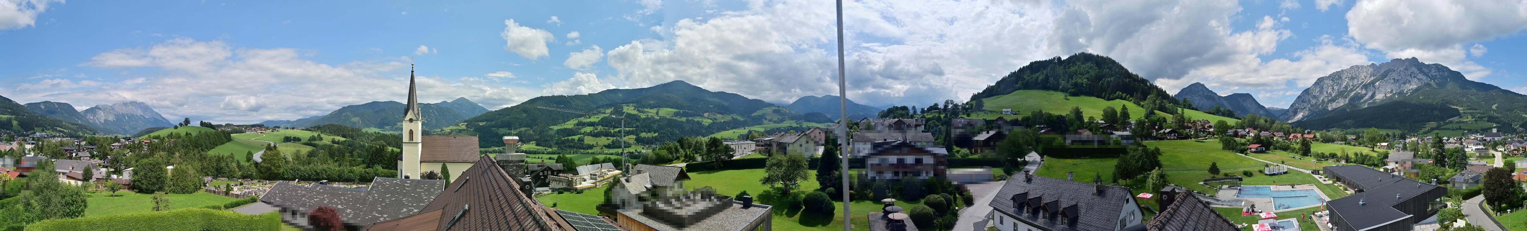 Archiv Foto Webcam Gröbming: Kirche und Panoramabad