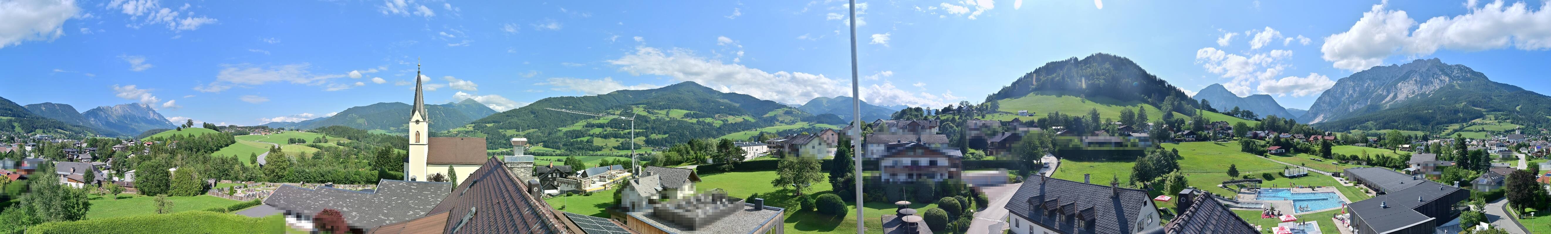 Archiv Foto Webcam Gröbming: Kirche und Panoramabad