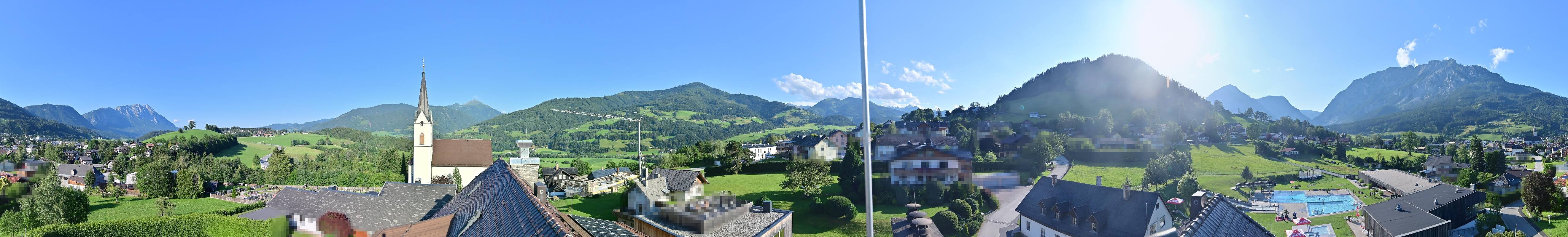 Archiv Foto Webcam Gröbming: Kirche und Panoramabad