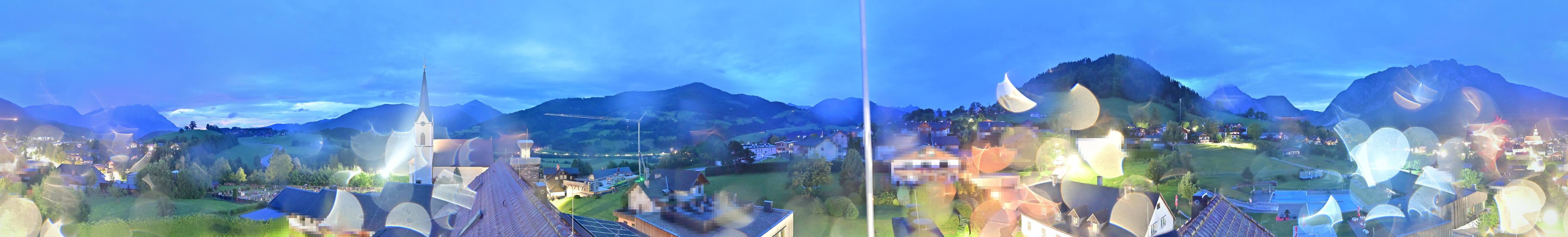 Archiv Foto Webcam Gröbming: Kirche und Panoramabad