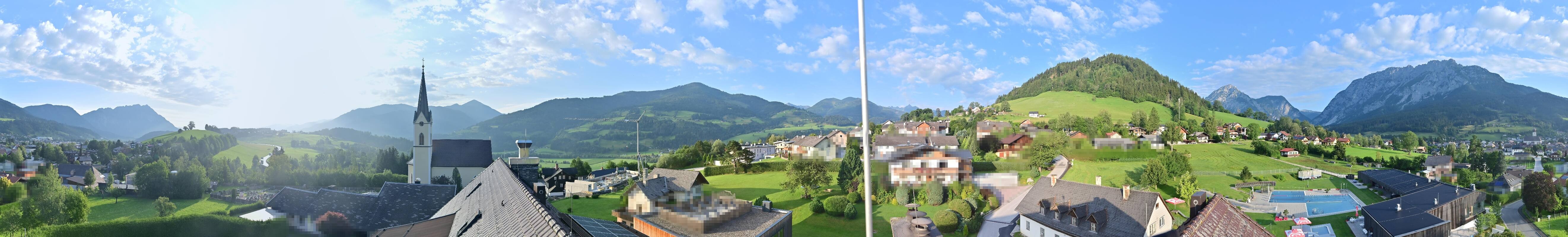 Archiv Foto Webcam Gröbming: Kirche und Panoramabad