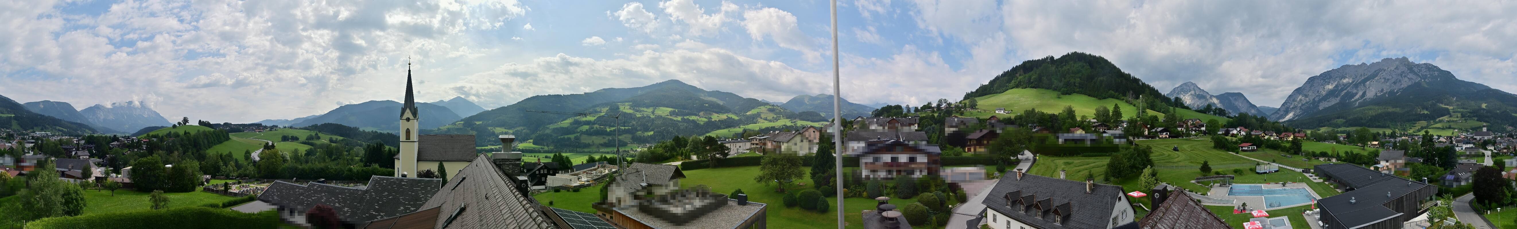 Archiv Foto Webcam Gröbming: Kirche und Panoramabad
