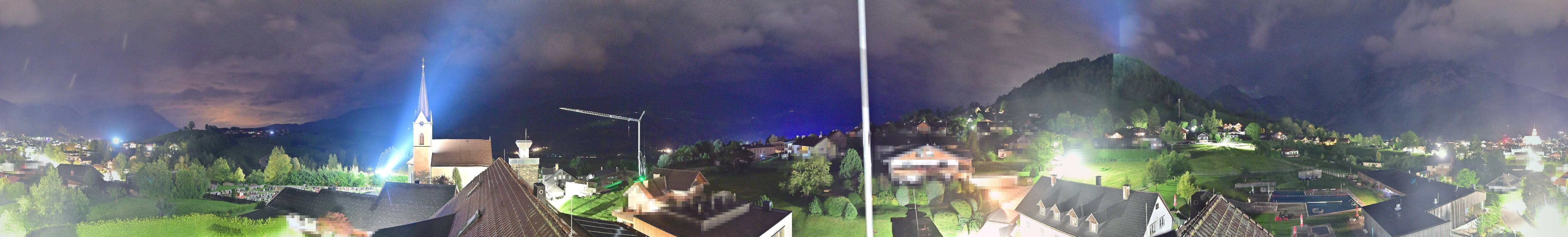 Archiv Foto Webcam Gröbming: Kirche und Panoramabad