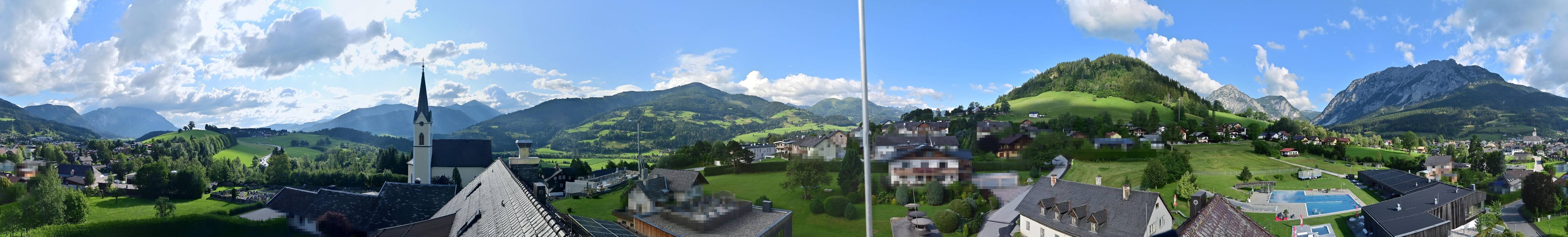 Archiv Foto Webcam Gröbming: Kirche und Panoramabad