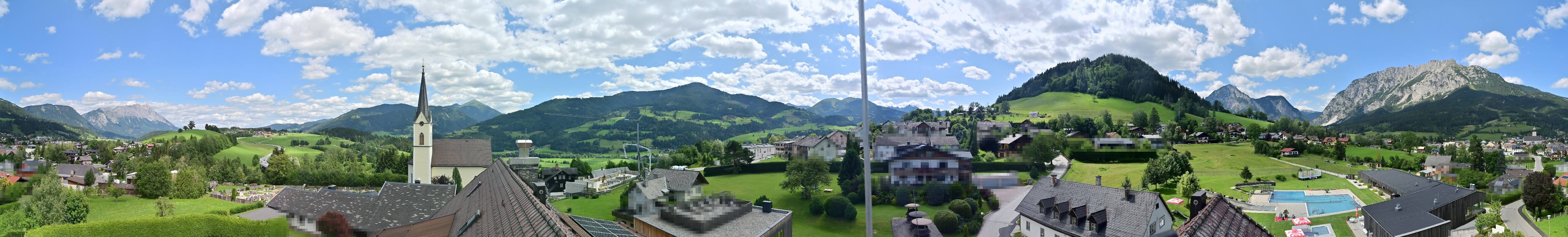 Archiv Foto Webcam Gröbming: Kirche und Panoramabad