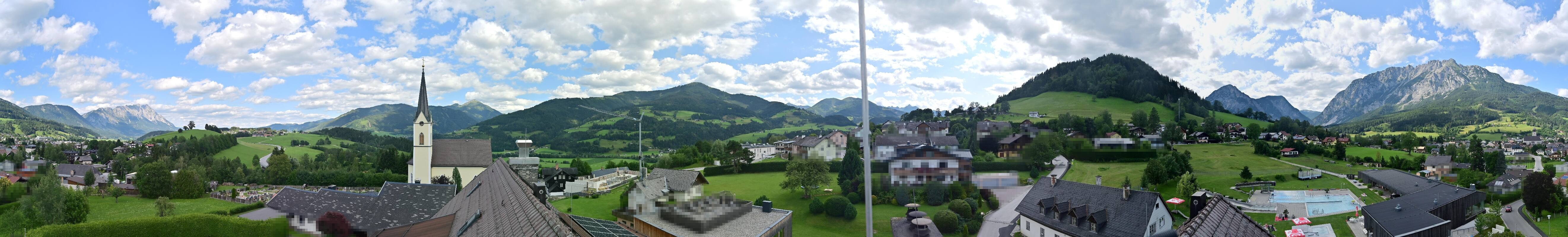 Archiv Foto Webcam Gröbming: Kirche und Panoramabad