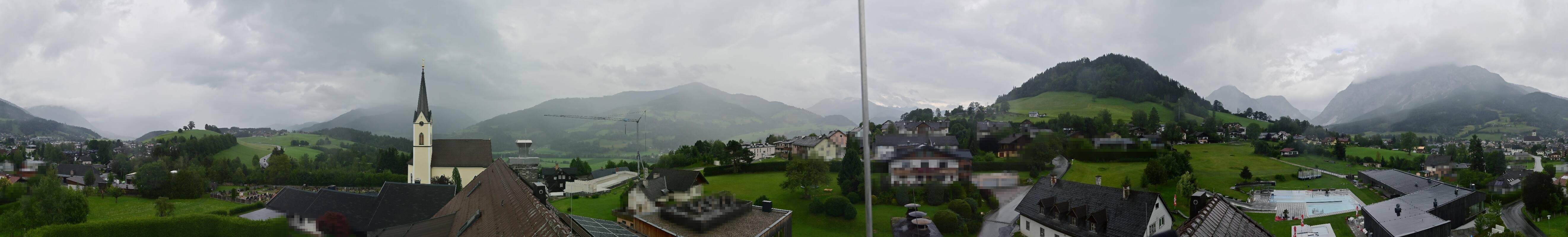 Archiv Foto Webcam Gröbming: Kirche und Panoramabad
